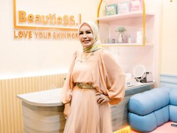 Rizky Ananda Konsisten 9 Tahun Berkecimpung di Dunia Kecantikan