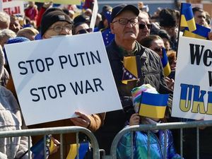 Industri Seni Rusia Diboikot Dunia