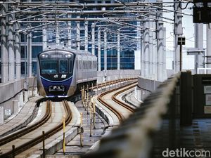 Asyik! Naik TransJakarta hingga KRL Cuma Rp 1 Saat Pelantikan Presiden Asyik! Naik TransJakarta hingga KRL Cuma Rp 1 Saat Pelantikan Presiden