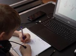 Curahan Hati Anak Ukraina yang Bersekolah di Tempat Pengungsian