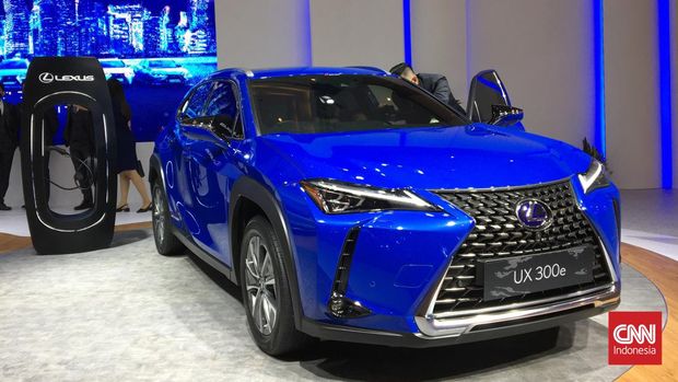 Gaikindo Jakarta Autoweek (JAW)  menyugukan berbagai varian mobil berteknologi ramah lingkungan. Mobil listrik tersebut hadir dari beragam merek, mulai berjenis hybrid, plug in, sampai dengan murni berbasis listrik.
