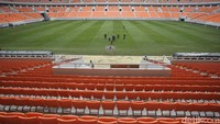 Suasana pembangunan Jakarta International Stadium (JIS) di Papanggo, Tanjung Priok, Jakarta Utara, Selasa, (15/3/2022).