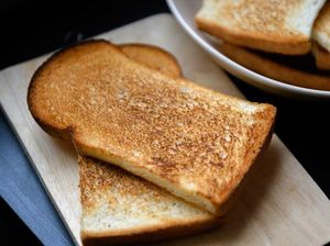 Unik! Ini 7 Makanan yang Makin Gosong, Malah Makin Digemari