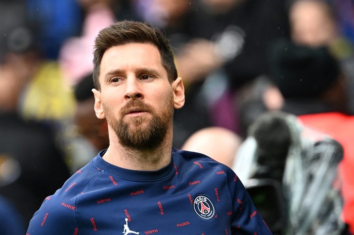 Messi Paris Saint-Germain's Argentinian forward Lionel Messi looks on prior to the French L1 football match between Paris-Saint Germain (PSG) and Girondins de Bordeaux at The Parc des Princes Stadium, in Paris on March 13, 2022. (Photo by Alain JOCARD / AFP)