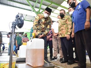 Gelar Operasi Pasar, Pemkab Sidoarjo Gelontor 5 Ribu Liter Migor Curah