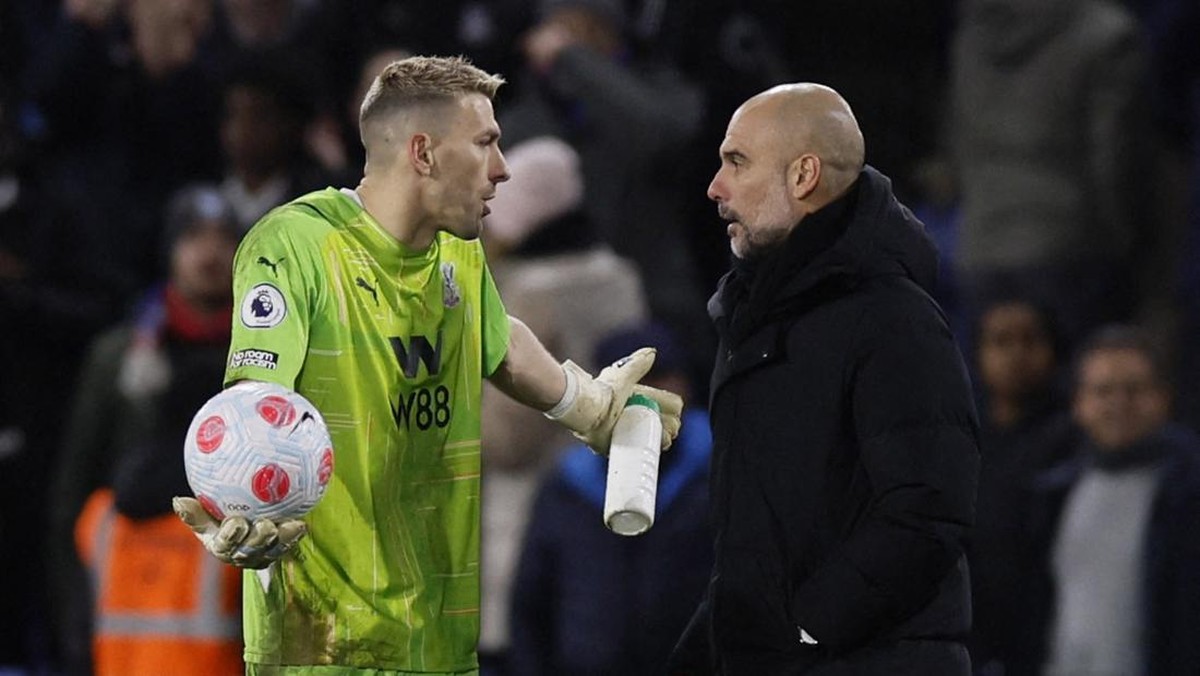 Vicente Guaita adu mulut dengan manajer Man City Pep Guardiola (Action Images via Reuters/ANDREW COULDRIDGE)