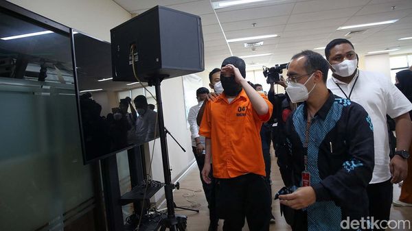 Pembuat Oli Palsu dengan Harga Miring Diringkus Petugas