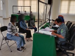 Darurat Prostitusi Online Kota Malang Bikin Camat-Lurah Wajib Unduh MiChat