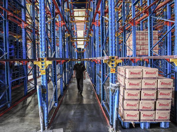 Sidak Gudang Distribusi Minyak Goreng di Tanjung Priok