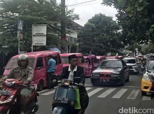 Para Sopir Angkot Datangi Dishub Kota Sukabumi, Ini Tuntutannya