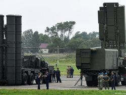 Terancam Sanksi AS, India Kaji Ulang Sistem Alutsista Rusia