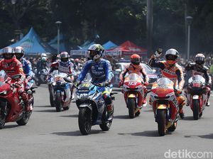 Saat Marquez cs Ramaikan Parade MotoGP Sebelum Balapan di Mandalika