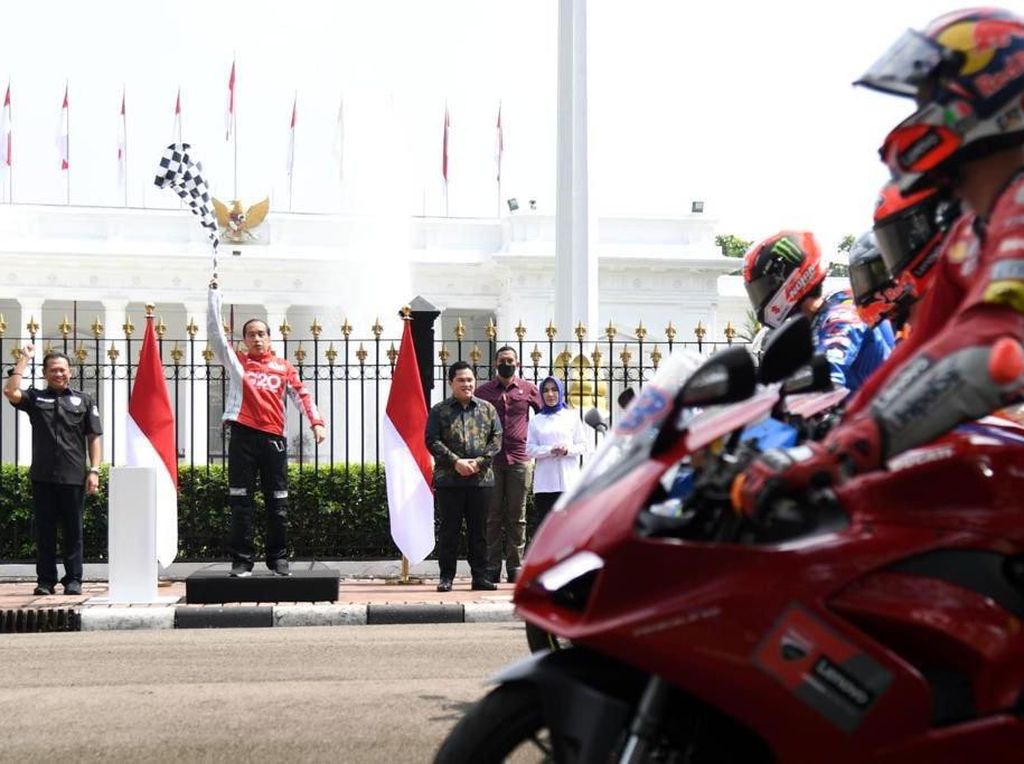 Lepas Parade MotoGP Bersama Jokowi, Bamsoet Bicara Sejarah Baru