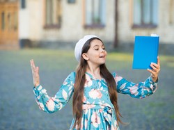 Hari Puisi Sedunia Jatuh pada 21 Maret, Ini Sejarahnya