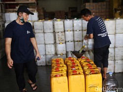 81 Perusahaan Wajib Kucurkan Minyak Goreng Curah, Pasokan Bakal Banjir?