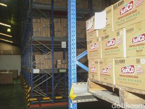 Awasi Pasokan, Satgas Tanam Orang di Pabrik Minyak Goreng