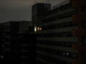 Tokyo Gelap Gulita Usai Gempa M 7,3 Guncang Fukushima Tokyo Gelap Gulita Usai Gempa M 7,3 Guncang Fukushima