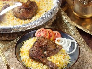 Sempat Bangkrut, Pria Ini Kini Raup Ratusan Juta dari Nasi Kebuli