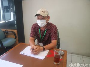 Heboh Buruh Rokok di Kudus Tak Kunjung Pulang, Ini Faktanya Heboh Buruh Rokok di Kudus Tak Kunjung Pulang, Ini Faktanya