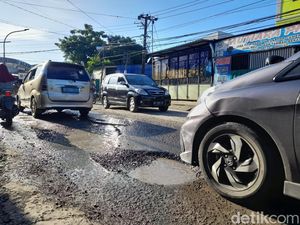 Curhat Warga Soal Jalan Antang Makassar Baru 6 Hari Ditimbun Kembali Lubang