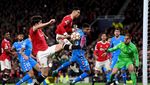 Harry Maguire Vs Rekan-rekannya Sendiri