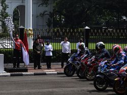 Angkat Bendera Start, Jokowi Lepas Para Rider MotoGP di Depan Istana