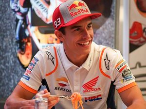 Dokter MotoGP Jelaskan Gegar Otak yang Dialami Marc Marquez di Mandalika