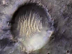NASA Bagikan Foto Langka Mars, Netizen Sebut Itu Jejak Alien