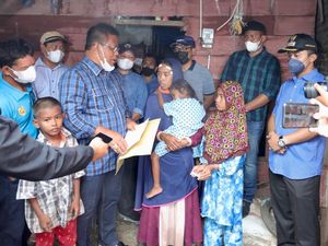 Kepedulian Aminullah untuk Kaum Duafa Jadi Isu Hangat di Aceh Kepedulian Aminullah untuk Kaum Duafa Jadi Isu Hangat di Aceh
