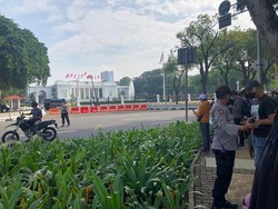 Jelang Parade Pebalap MotoGP, Lalin Menuju Istana Mulai Ditutup
