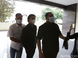 Uang dari Doni Salmanan Tak Masuk ke Kantong Pribadi Rizky Febian