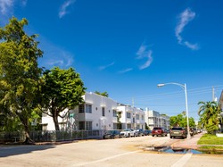 Konyol! Sempat Menginap Semalam, Pria Ini Salah Rumah Airbnb