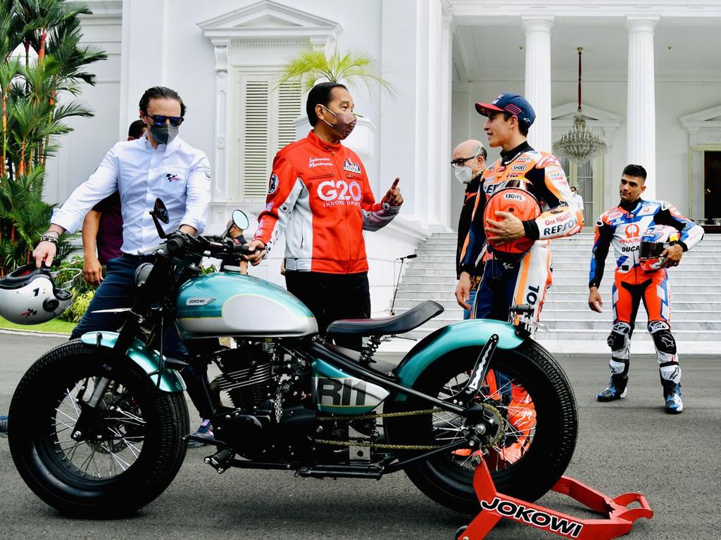 Ini Motor Custom Jokowi yang Dipamerkan ke Marc Marquez dkk Ini Motor Custom Jokowi yang Dipamerkan ke Marc Marquez dkk