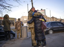 Tambah Sanksi, Australia Larang Ekspor Aluminium ke Rusia