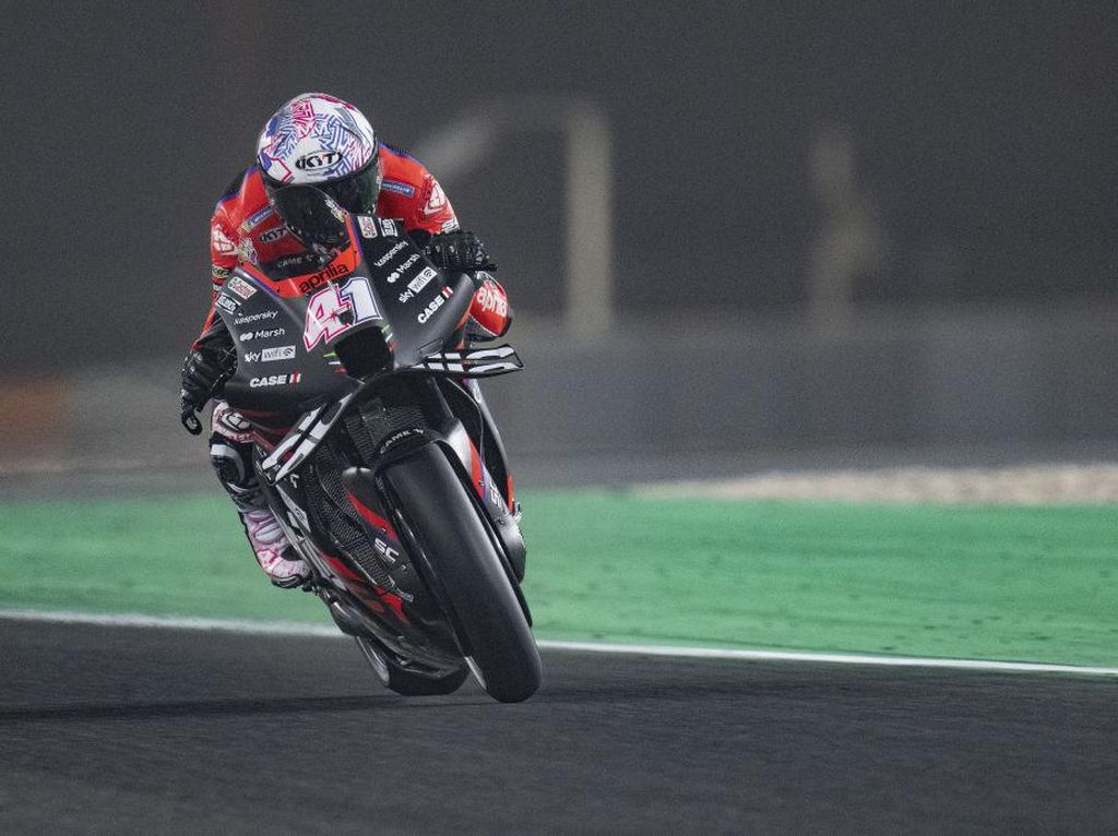 Aleix Espargaro Targetkan Finis Lima Besar di MotoGP 2022