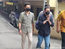 Arief Muhammad Penuhi Panggilan Polisi soal Kasus Doni Salmanan