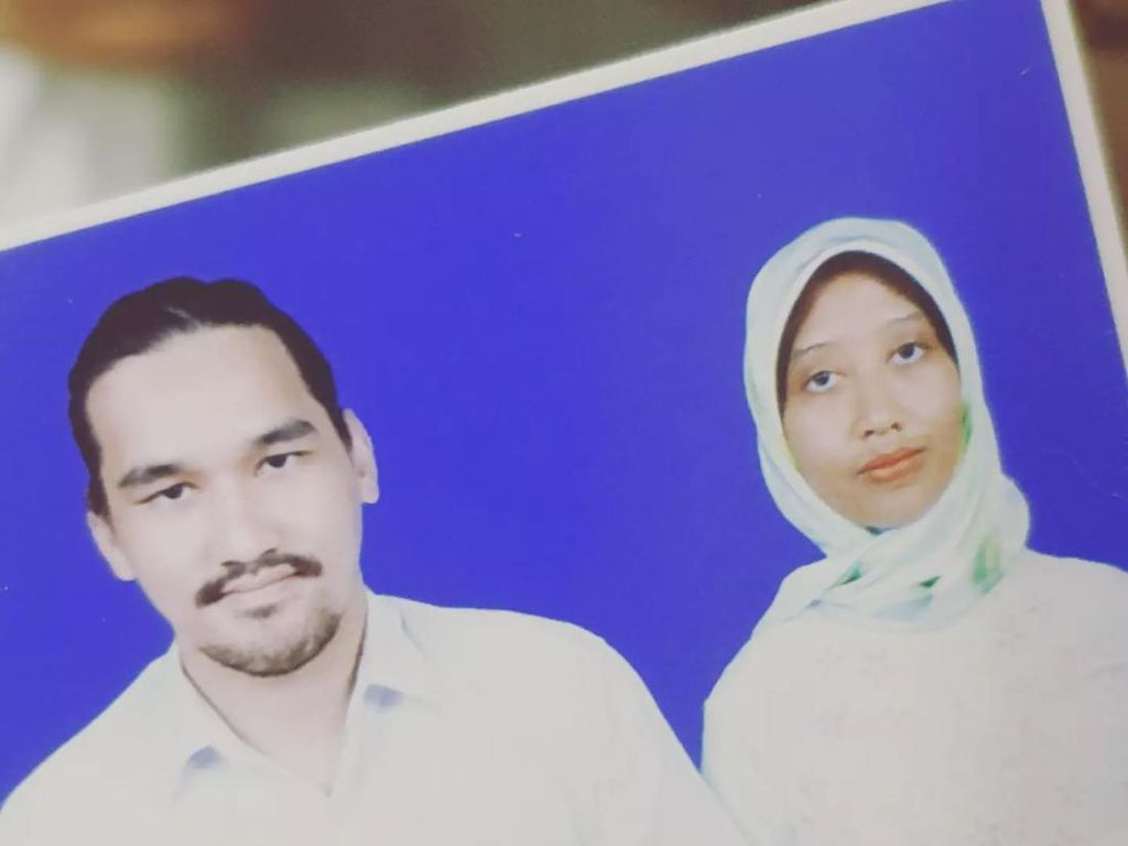 7 Fakta Pernikahan Beda Agama Stafsus Jokowi, Jalani Akad Serta Pemberkatan 7 Fakta Pernikahan Beda Agama Stafsus Jokowi, Jalani Akad Serta Pemberkatan