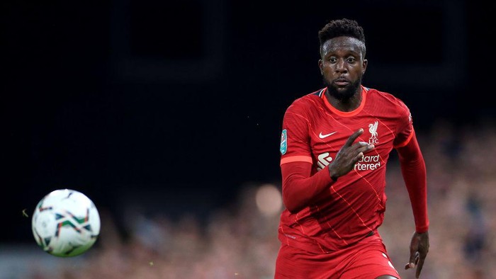 Divock Origi NORWICH, ENGLAND - SEPTEMBER 21: Divock Origi of Liverpool during the Carabao Cup Third Round match between Norwich City and Liverpool at Carrow Road on September 21, 2021 in Norwich, England. (Photo by Stephen Pond/Getty Images)