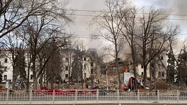 Gedung Teater Tempat Berlindung Warga Mariupol Hancur, Ini Potretnya