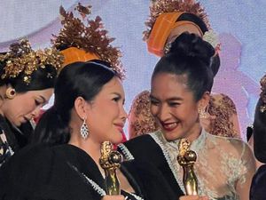 Happy Salma sampai Uci Flowdea Jadi Woman of The Year 2022 Happy Salma sampai Uci Flowdea Jadi Woman of The Year 2022