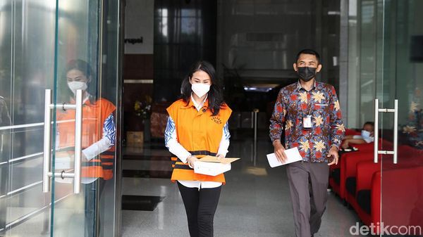 Ivana Kwelju, Penyuap Eks Bupati Buru Selatan Diperiksa KPK