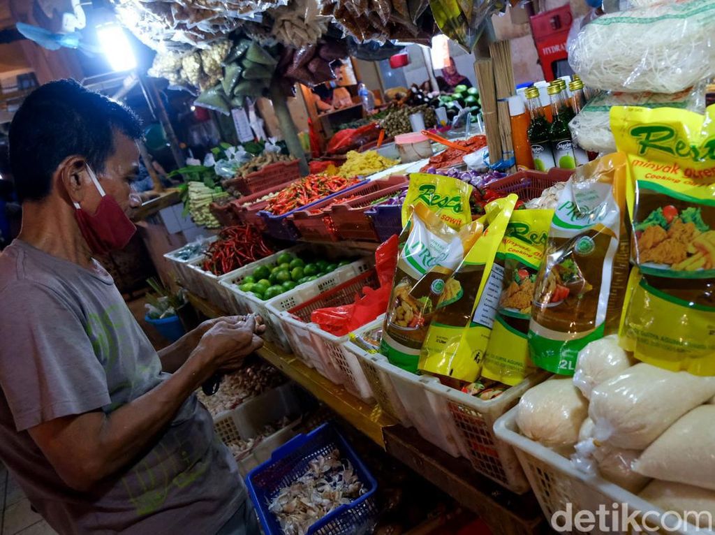 Demokrat Kritik Harga Minyak Goreng Kemasan Dilepas ke Pasar: Negara Kalah Demokrat Kritik Harga Minyak Goreng Kemasan Dilepas ke Pasar: Negara Kalah
