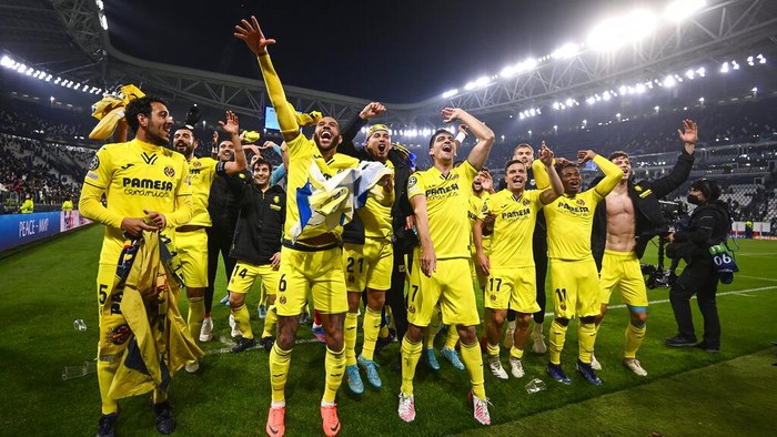 Juventus Dipermalukan Villarreal di Kandang Sendiri Villarreal players celebrate at the end of the Champions League, round of 16, second leg soccer match between Juventus and Villarreal at the Allianz stadium in Turin, Italy, Wednesday, March 16, 2022. Villarreal won 3-0. (Fabio Ferrari, LaPresse via AP)
