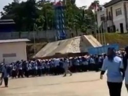 Belasan Karyawan Pabrik di Batang Kesurupan Massal