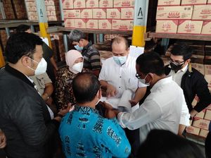Sidak, KPPU Temukan 1 Juta Liter Minyak Goreng Tersimpan di Gudang Medan