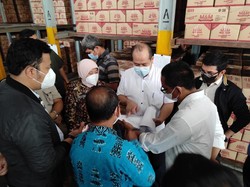 Sidak, KPPU Temukan 1 Juta Liter Minyak Goreng Tersimpan di Gudang Medan