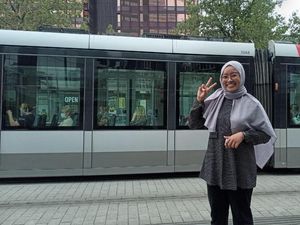 Kuliahnya di Unissula, Student Exchange-nya ke Belanda