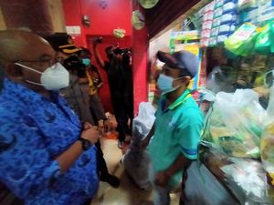 Minyak Goreng Curah di Surabaya Turut Langka Minyak Goreng Curah di Surabaya Turut Langka