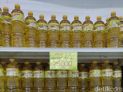Aturan HET Dicabut Minyak Goreng Melimpah, Selama Ini Ditimbun?