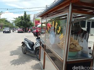 Curhat Pedagang Batagor dan Cilor Rasakan Efek Migor Mahal